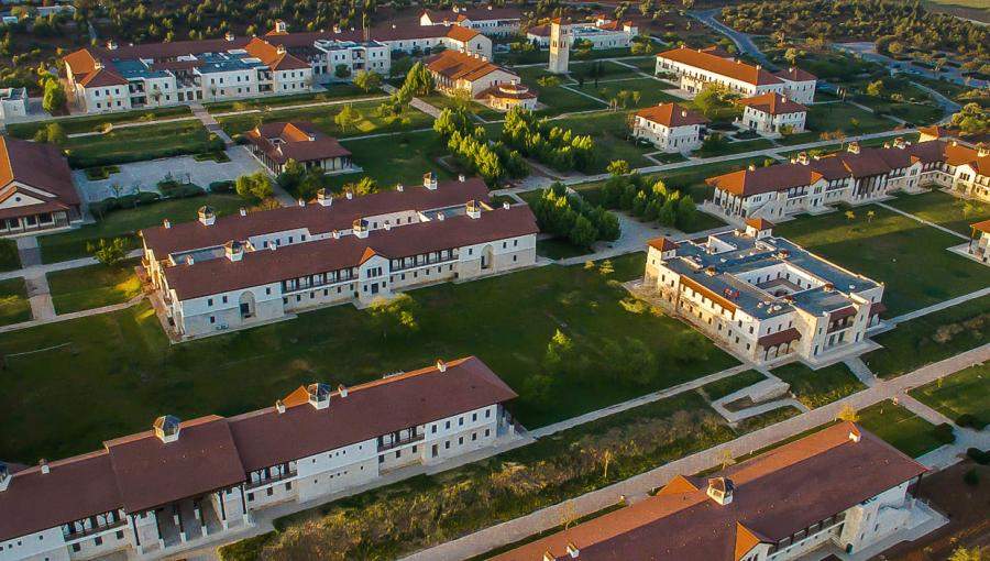 مدرسة kings academy