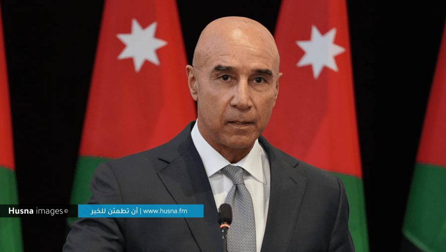 خيري عمرو وزير الاستثمار في حكومة بشر الخصاونة بتعديلها الرابع خيري عمرو وزير الاستثمار في حكومة بشر الخصاونة بتعديلها الرابع