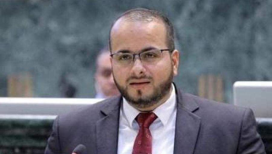النائب حسن الرياطي النائب حسن الرياطي
