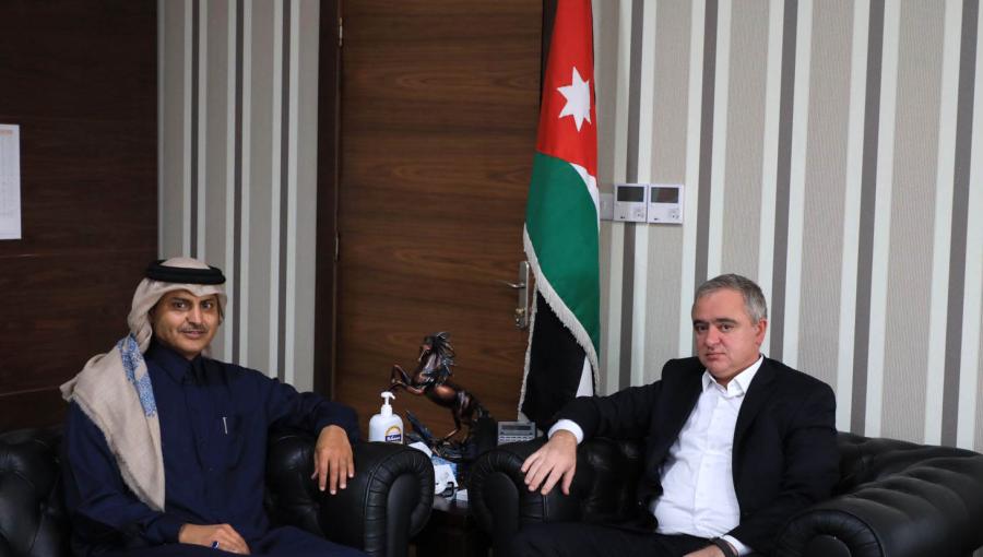 لقاء وزير الشباب الأردني مع السفير القطري في الأردن لقاء وزير الشباب الأردني مع السفير القطري في الأردن