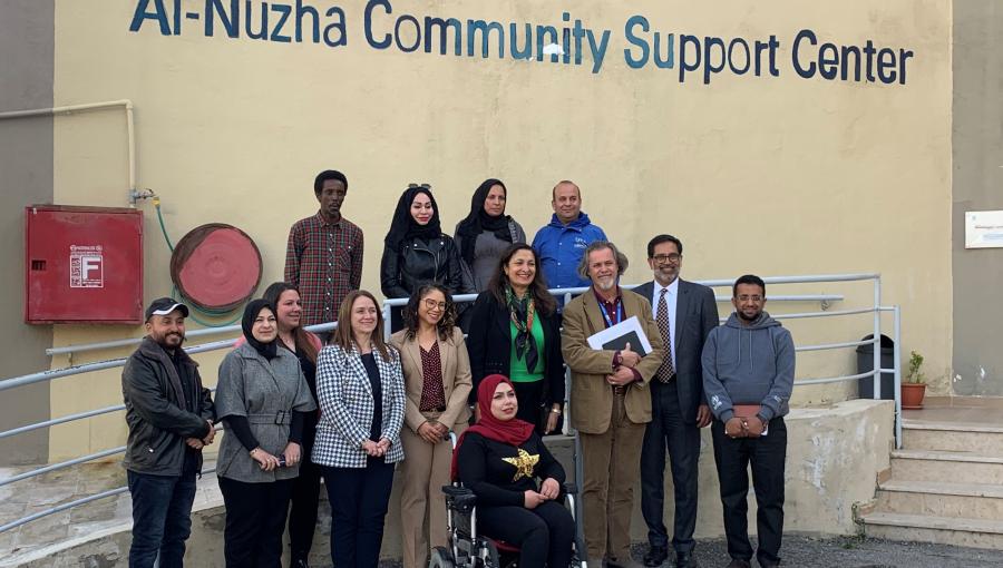 زيارة الممثل الأمريكي الخاص المساواة العرقية والعدالة ديزيريه كورمير سميث لمركز النزهة للدعم المجتمعي