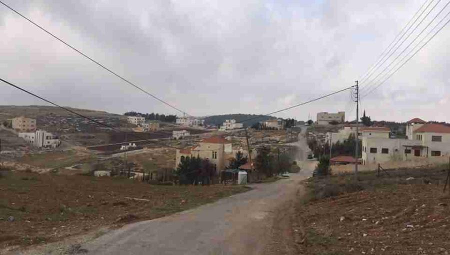 شارع في منطقة أم حليليفة- الجبيهة- عمان شارع في منطقة أم حليليفة- الجبيهة- عمان