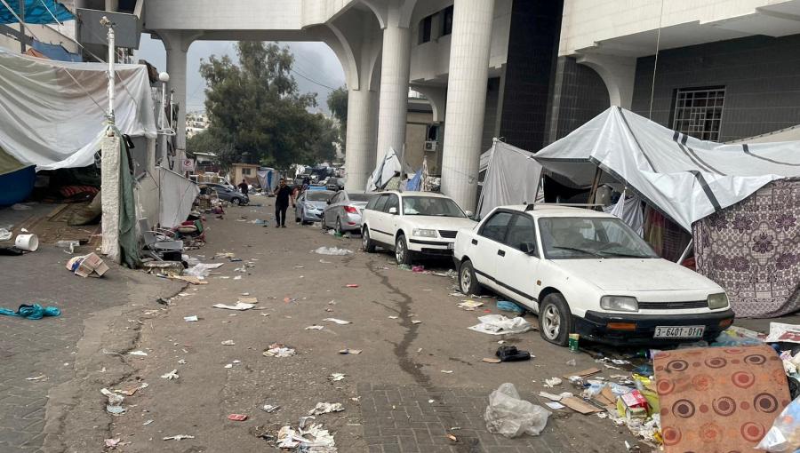 مستشفى الشفاء في مدينة غزة 12 تشرين الثاني 2023 | المصدر: رويترز مستشفى الشفاء في مدينة غزة 12 تشرين الثاني 2023 | المصدر: رويترز