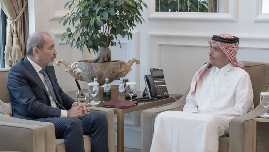 أيمن الصفدي والشيخ محمد بن عبد الرحمن آل ثاني أيمن الصفدي والشيخ محمد بن عبد الرحمن آل ثاني - الدوحة 23/12/2023 | المصدر: qatar tribune