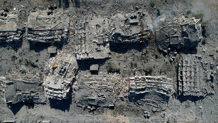 من الدمار الواسع الذي خلفه العدوان الإسرائيلي على غزة خلال الـ100 يوم من العدوان من الدمار الواسع الذي خلفه العدوان الإسرائيلي على غزة خلال الـ100 يوم من العدوان | المصدر: رويترز