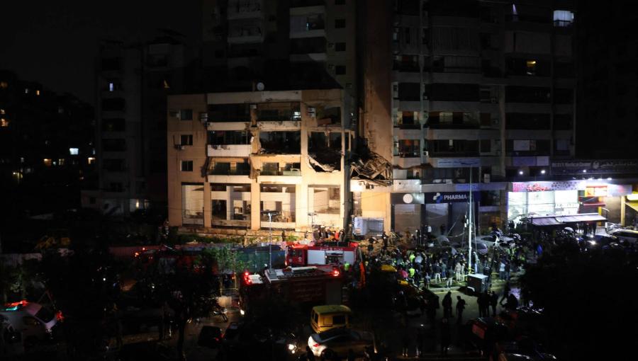 الشقة التي اغتيل فيها الشهيد صالح العاروري في الضاحية الجنوبية -بيروت الشقة التي اغتيل فيها الشهيد صالح العاروري في الضاحية الجنوبية -بيروت 2/1/2024 | المصدر: وكالة الصحافة الفرنسية