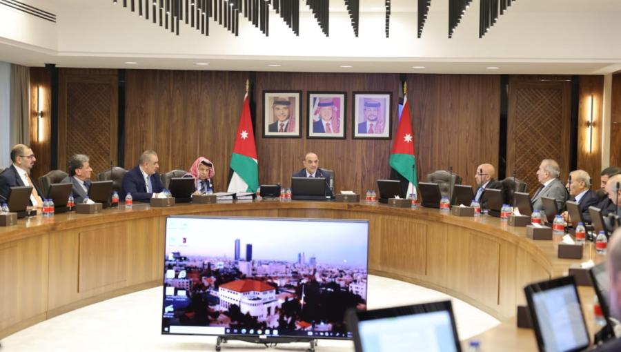 رئيس الوزراء الدكتور بشر الخصاونة في رئاسة الوزراء 14/1/2024 رئيس الوزراء الدكتور بشر الخصاونة في رئاسة الوزراء 14/1/2024 | المصدر: رئاسة الوزراء