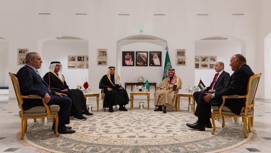 وزراء خارجية عرب مشاركون في الاجتماع التشاوري لبحث تطورات العدوان على غزة في الرياض وزراء خارجية عرب مشاركون في الاجتماع التشاوري لبحث تطورات العدوان على غزة في الرياض 8/2/2024 | المصدر: وكالة الأنباء السعودية