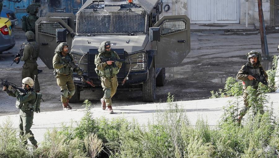 جنود الاحتلال الإسرائيلي خلال اقتحام سابق في الضفة الغربية المحتلة جنود الاحتلال الإسرائيلي خلال اقتحام سابق في الضفة الغربية المحتلة | المصدر: رويترز