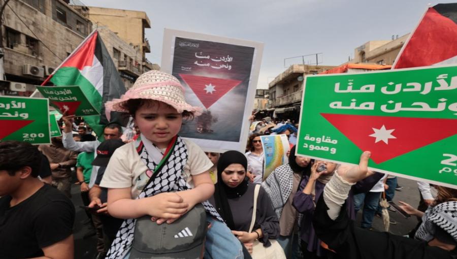 مسيرة في وسط البلد تنديدا بالإبادة الجماعية في غزة مسيرة في وسط البلد تنديدا بالإبادة الجماعية في غزة 26/4/2024 | المصدر: المملكة