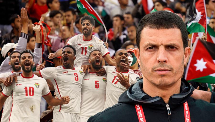 جمال سلامي المدرب الجديد للمنتخب الأردني ويظهر خلفه عدد من لاعبي المنتخب جمال سلامي المدرب الجديد للمنتخب الأردني ويظهر خلفه عدد من لاعبي المنتخب | المصدر: الصفحة الرسمية للمنتخب الأردني