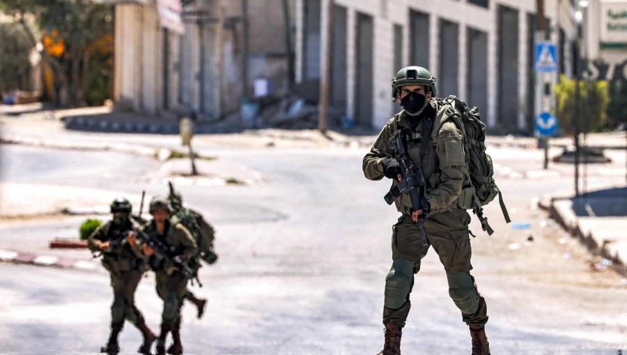 جنود من جيش الاحتلال في الضفة الغربية جنود من جيش الاحتلال في الضفة الغربية | المصدر: وكالة الأنباء الفرنسية