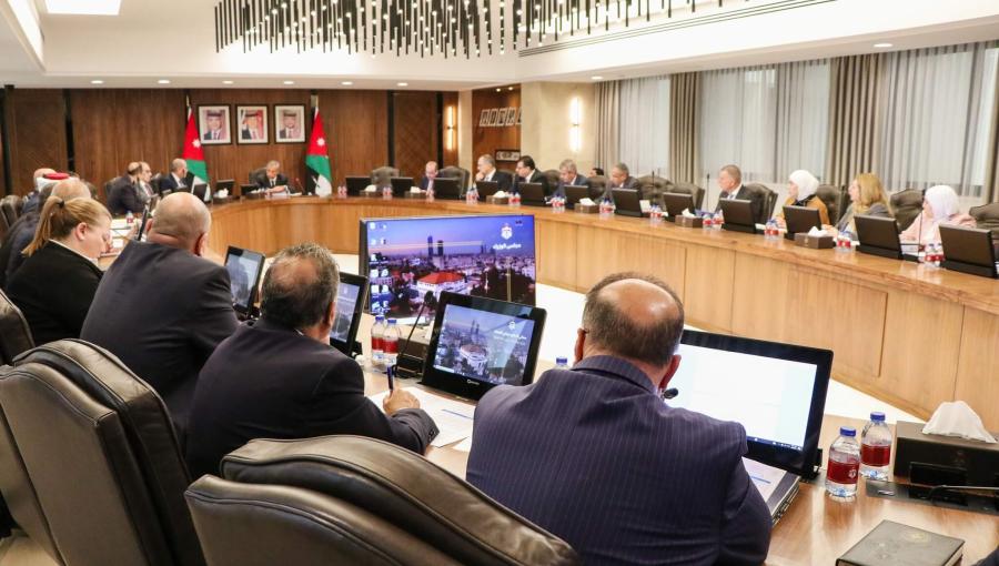 اجتماع مجلس الوزراء في حكومة جعفر حسان اجتماع مجلس الوزراء في حكومة جعفر حسان 8/10/2024 | المصدر: رئاسة الوزراء