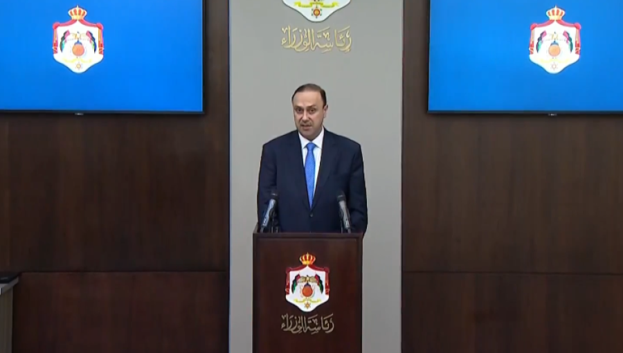 وزير الاتصال الحكومي محمد المومني وزير الاتصال الحكومي محمد المومني في مؤتمر صحفي للحديث عن أهم قرارات مجلس الوزراء 22/10/2024 | المصدر: رئاسة الوزراء