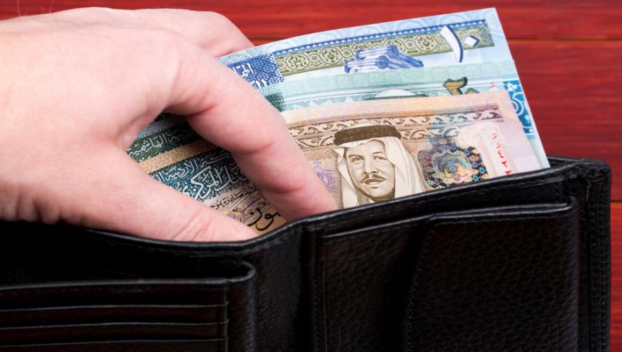 عملة أردنية من فئات مختلفة عملة أردنية من فئات مختلفة | المصدر: shutterstock