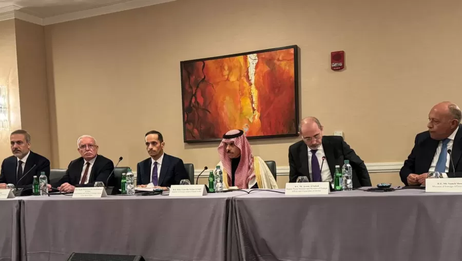 من اجتماع اللجنة الوزارية العربية الإسلامية في مؤتمرها بواشنطن من اجتماع اللجنة الوزارية العربية الإسلامية في مؤتمرها بواشنطن كانون الأول 2023 | المصدر: الشرق الأوسط
