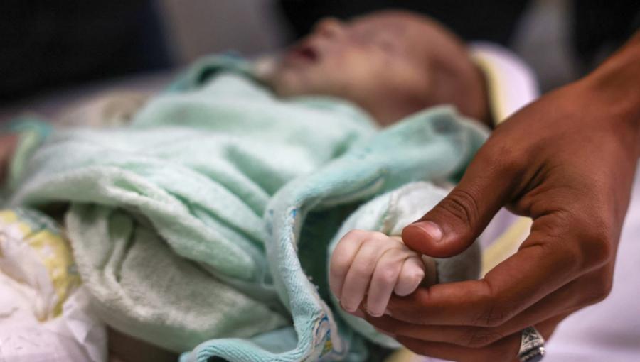 رضيع غزي توفي من البرد القارس | أرشيفية