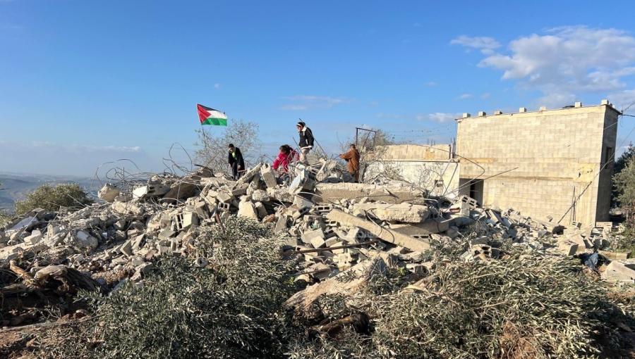 ركام منزل الشهيد مالك سالم في بلدة بزاريا شمال غرب نابلس 24/12/2025 | فلسطين بوست