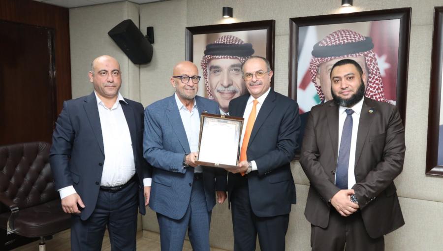 جانب من توقيع اتفاقيات تنفيذ الحزمة الأولى والثانية من مشاريع الصرف الصحي في مناطق جنوب غرب عمان 8/12/2025 | المصدر: وزارة المياه