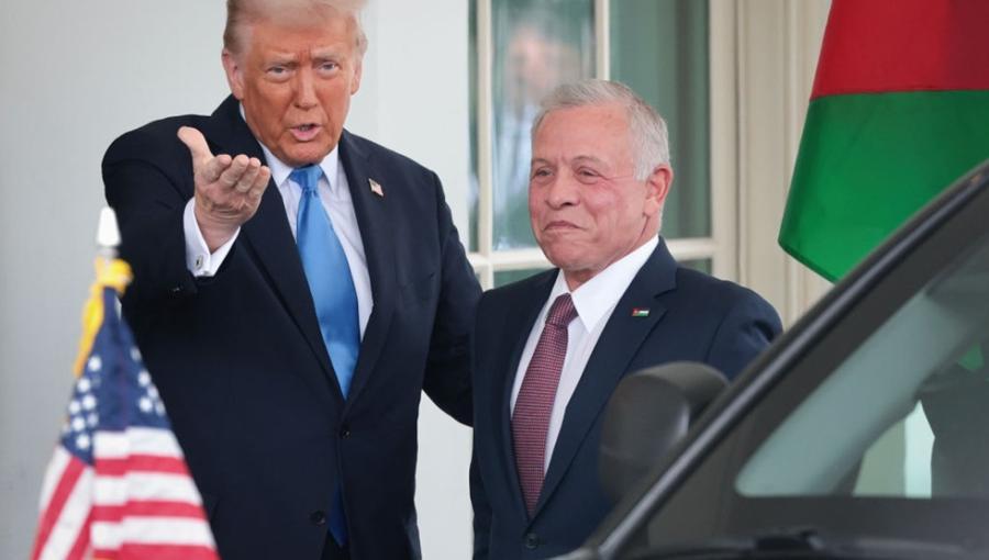 الرئيس الأمريكي دونالد ترامب يستقبل الملك عبد الله الثاني في البيت الأبيض 11/2/2025 | Getty images