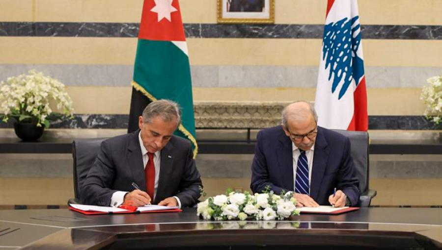 رئيس الوزراء جعفر حسان ونظيره اللبناني نواف سلام، بيروت 14/1/2026 | بترا