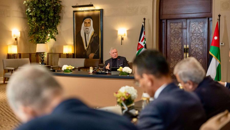 من لقاء الملك عبد الله الثاني مع شخصيات سياسية وإعلامية 4/2/2026 | الديوان الملكي