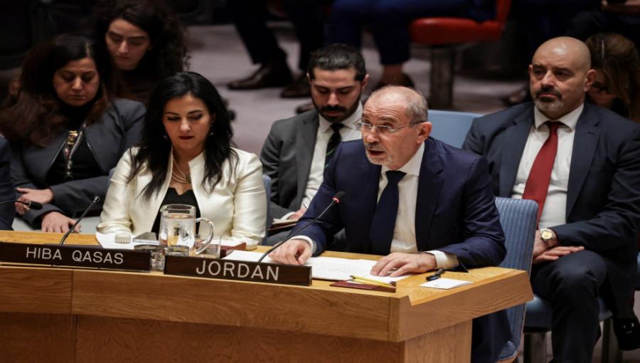 وزير الخارجية أيمن الصفدي خلال جلسة الإحاطة الشهرية لمجلس الأمن حول الأوضاع في الشرق الأوسط، نيويورك 18/2/2026 | وزارة الخارجية الأردنية