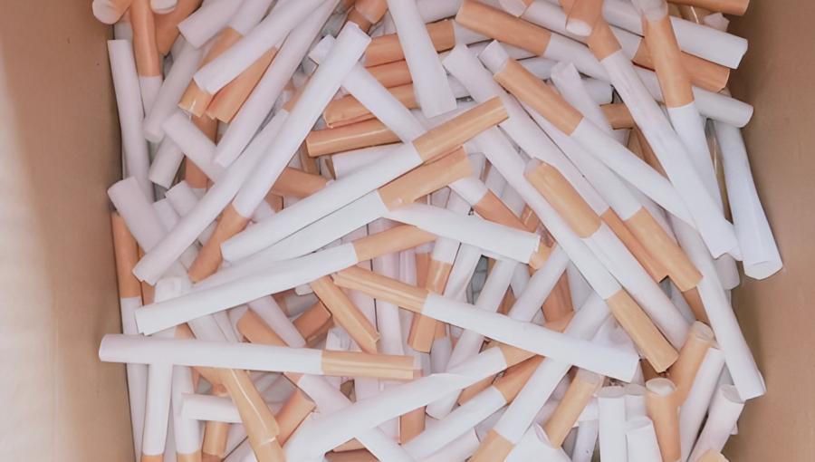 حلوى على شكل سجائر | تعبيرية