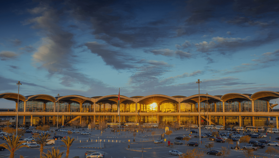 مطار الملكة علياء