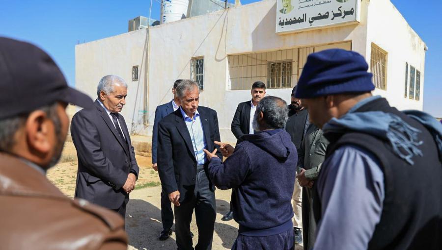 رئيس الوزراء جعفر حسان خلال تفقده مركز صحي المحمدية الفرعي في لواء قصبة معان 6/4/2026 | رئاسة الوزراء
