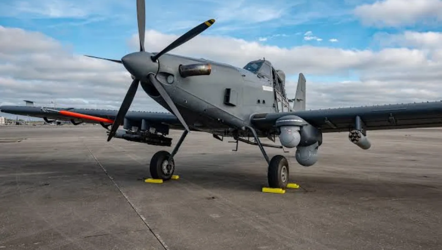 طائرة من طراز  AIR TRACTOR تابعة لسلاح الجو الملكي الأردني