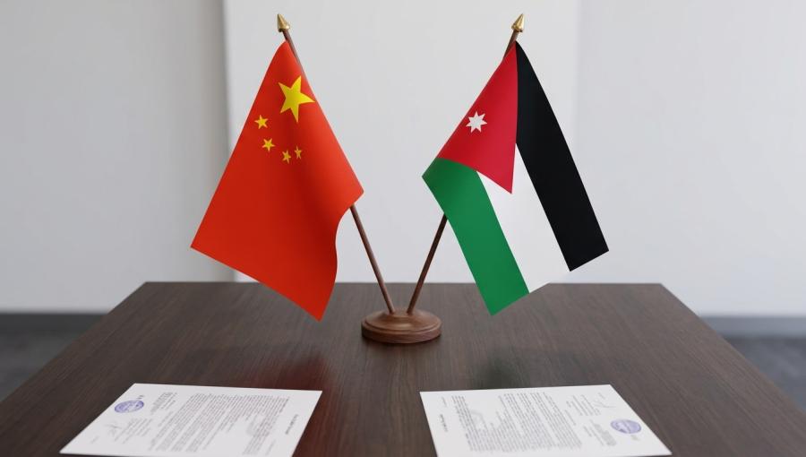العلمان الأردني والصيني