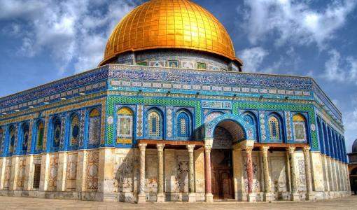 قبة الصخرة المشرفة داخل المسجد الأقصى المبارك قبة الصخرة المشرفة داخل المسجد الأقصى المبارك