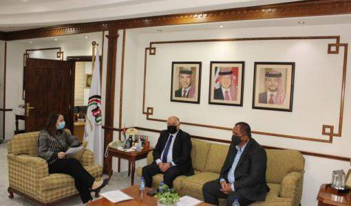 وزيرة الصناعة والتجارة تلتقي ممثلي الاتحاد الأردني لشركات التأمين وزيرة الصناعة والتجارة تلتقي ممثلي الاتحاد الأردني لشركات التأمين