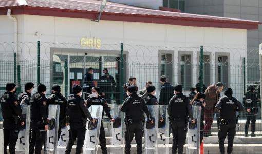 مقر المحكمة في سنجان قرب انقرة قبل صدور الحكم في قضية محاولة الانقلاب الفاشلة،  الأربعاء  7 نيسان/ابريل 2021 - AFP