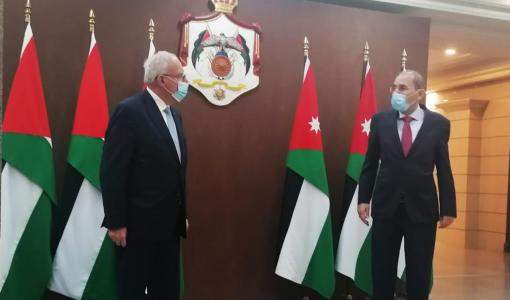 أيمن الصفدي ونظيره الفلسطيني رياض المالكي عمّان 23 أذار 2021