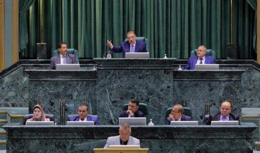 من جلسة مجلس النواب أثناء نقاش مشروع القانون المعدل لقانون ضريبة المبيعات 3 آب 2022