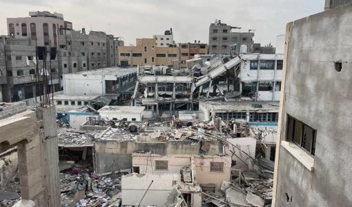 مدرسة الفاخورة بمخيم جباليا شمال القطاع بعد استهدافها من طيران الاحتلال 10 كانون الأول 2023