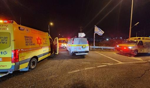 طواقم إسعاف إسرائيلية في مستوطنة "أدورا" 12/1/2024 | المصدر: عرب48