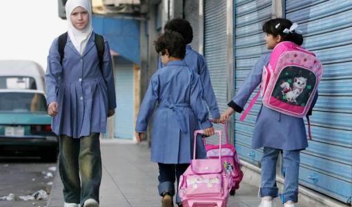 فتيات في طريقهن إلى المدرسة في عمان الأردن فتيات في طريقهن إلى المدرسة في عمان الأردن | المصدر: الجزيرة
