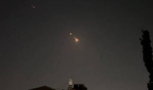 انفجارات في سماء الأراضي المحتلة خلال هجوم إيران | المصدر: وكالة الأنباء الفرنسية