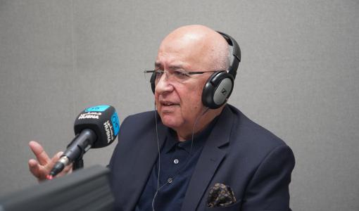 موسى المعايطة رئيس مجلس مفوضي الهيئة المستقلة للانتخاب خلال لقائه على حسنى 7/5/2024