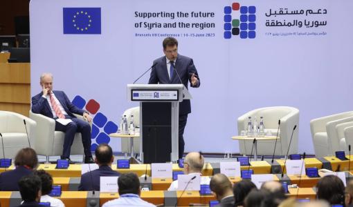 جانيز لينارشيش المفوض الأوروبي لشؤون المساعدات الإنسانية وإدارة الأزمات جانيز لينارشيش في الجلسة الافتتاحية لمؤتمر "بروكسل 7"  14/6/2023 | المصدر: وكالة الأنباء الفرسية