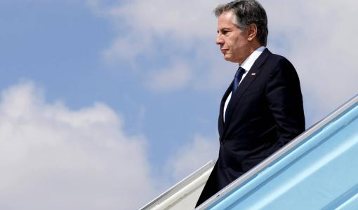 وزير الخارجية الأمريكي أنتوني بلينكن فور وصوله إلى تل أبيب 16/10/2023 | المصدر: أسوشييتد برس