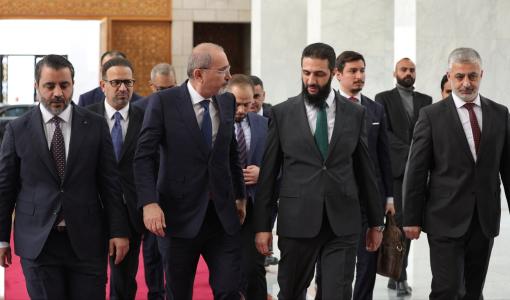 أيمن الصفدي مع أحمد الشرع أيمن الصفدي مع أحمد الشرع