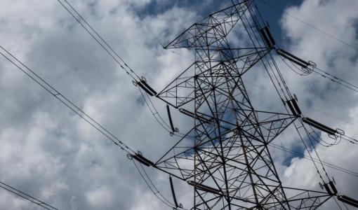 خطوط كهرباء | تعبيرية