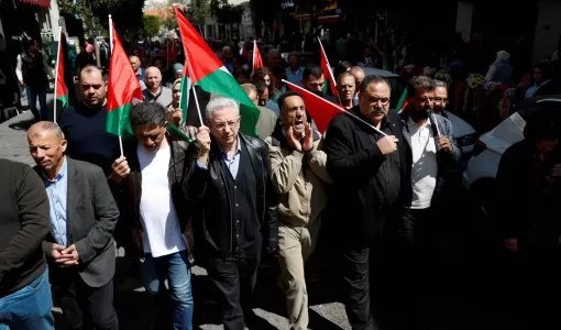 فلسطينيون يتظاهرون ضد العدوان على غزة في رام الله فلسطينيون يتظاهرون ضد العدوان على غزة في رام الله 5/4/2025 | المصدر: رويترز