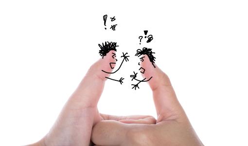 صورة إصبعين مع رسم تعبيري يعكس حالة جدال | المصدر: freepik