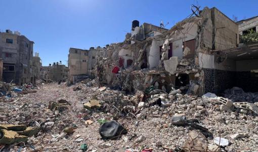آثار الدمار الذي سببه الاحتلال في حي المنشية بمخيم نور شمس بطولكرم آثار الدمار الذي سببه الاحتلال في حي المنشية بمخيم نور شمس بطولكرم 7/5/2025 | المصدر: فلسطين بوست