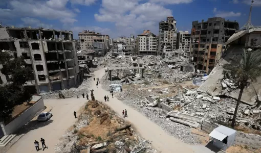 ركام مبان مدمرة بفعل غارات الاحتلال على مدينة غزة ركام مبان مدمرة بفعل غارات الاحتلال على مدينة غزة 28/5/2025 | المصدر: رويترز